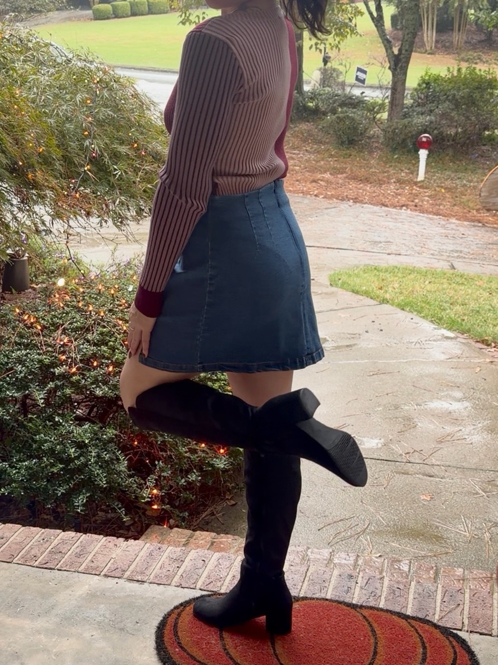 Classic Denim Mini Skirt | Dark Wash High Waist | size M - Picture 5 of 5